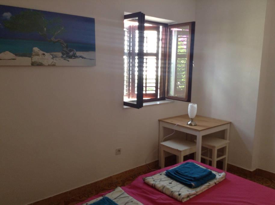 Guest House Perfect Location Бол Екстер'єр фото